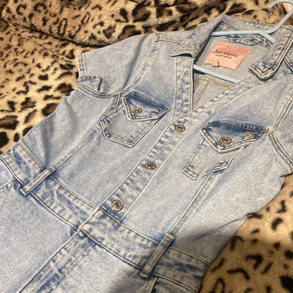 Women’s Juicy Couture Short Sleeve Cover Alls size Medium - Picture 4 of 4